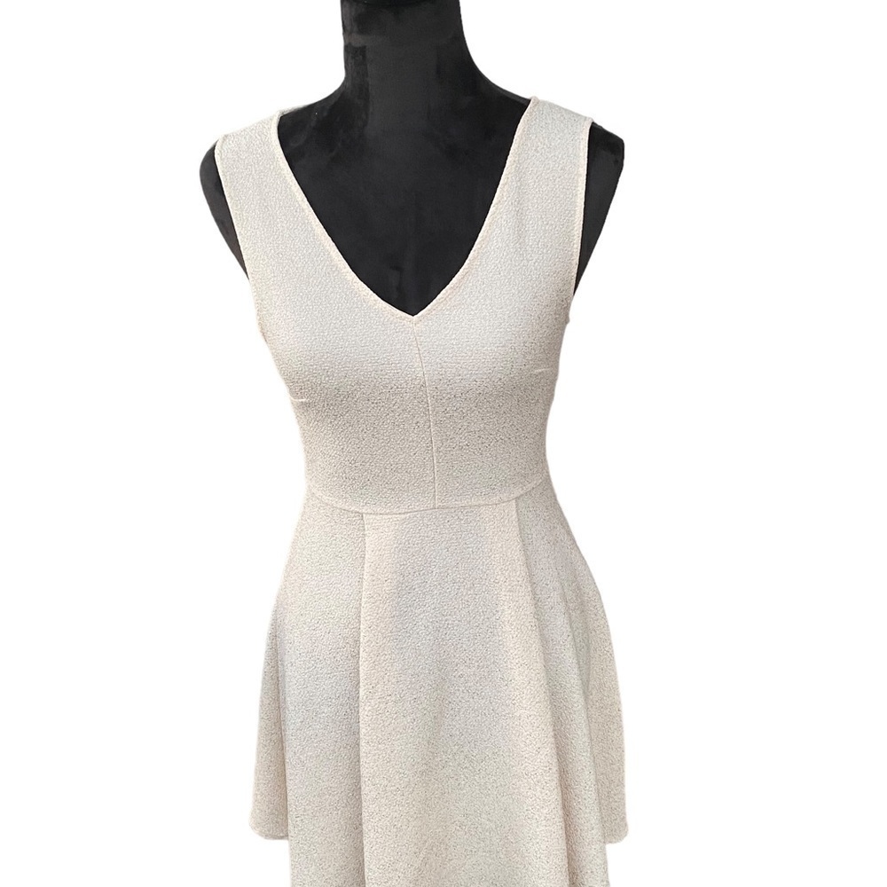 Cream Sparkle Sleeveless V Neck And Back Fit And Flare Ladies Mini Dress Size Sm